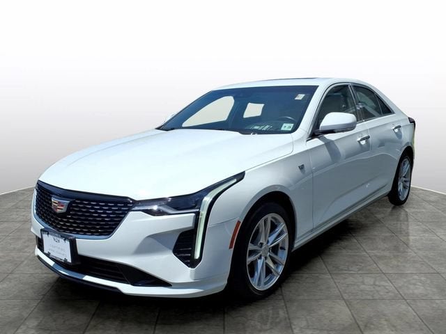 2024 Cadillac CT4 Luxury