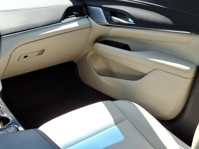 2024 Cadillac CT4 Luxury