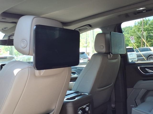 2022 GMC Yukon XL SLT