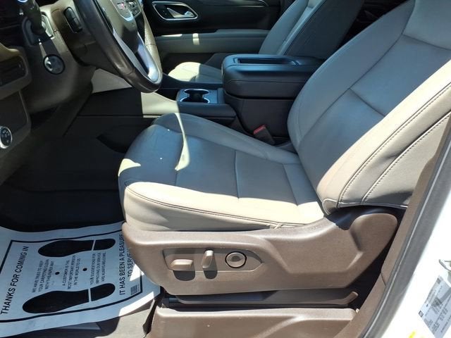 2022 GMC Yukon XL SLT