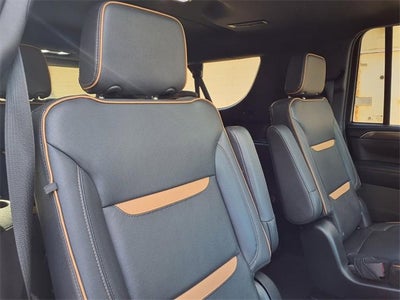 2023 GMC Yukon XL AT4