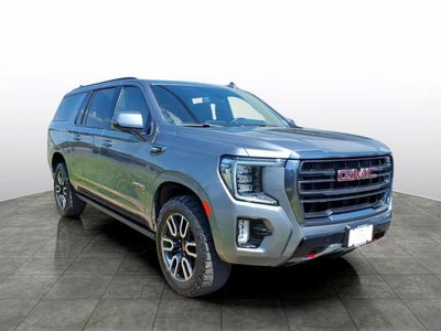 2022 GMC Yukon XL AT4