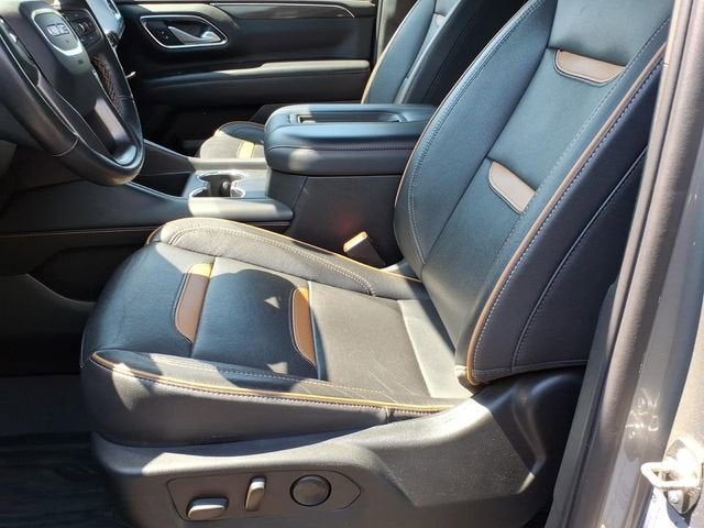2022 GMC Yukon XL AT4