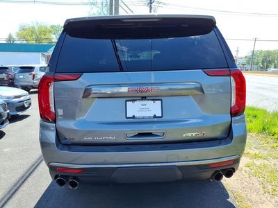 2022 GMC Yukon XL AT4