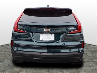 2024 Cadillac XT4 Luxury