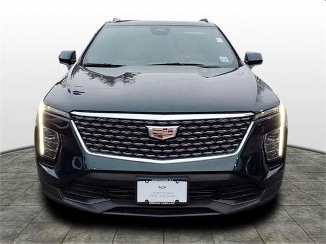 2024 Cadillac XT4 Luxury
