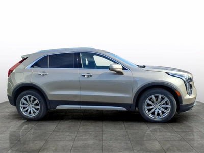 2023 Cadillac XT4 AWD Premium Luxury