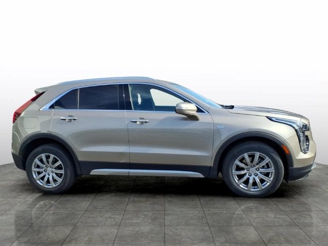 2023 Cadillac XT4 AWD Premium Luxury