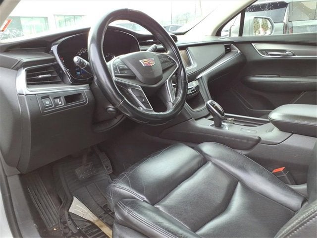 2017 Cadillac XT5 Luxury FWD