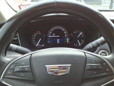 2017 Cadillac XT5 Luxury FWD