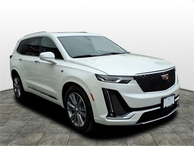2025 Cadillac XT6 Premium Luxury