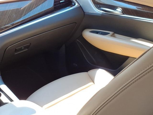 2025 Cadillac XT6 Sport