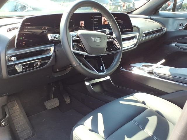 2024 Cadillac LYRIQ Tech