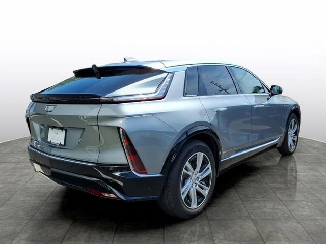 2024 Cadillac LYRIQ Tech