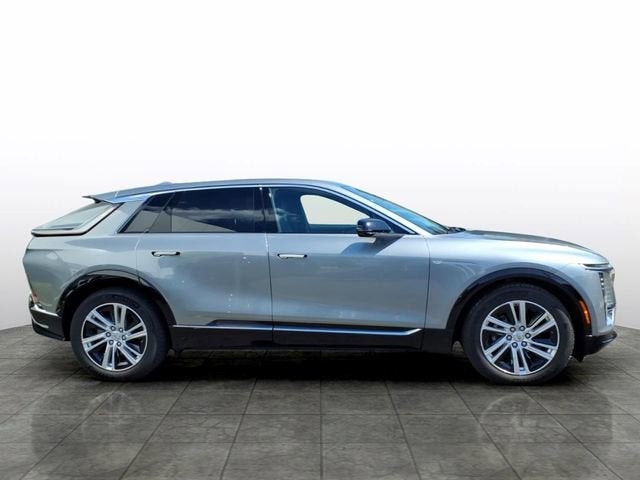2024 Cadillac LYRIQ Tech