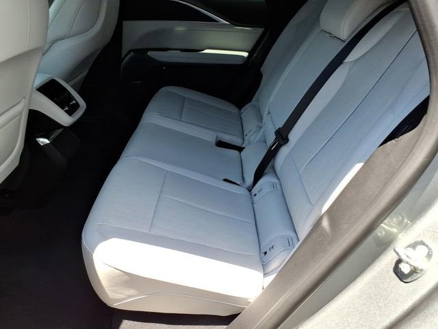2024 Cadillac LYRIQ Luxury 1
