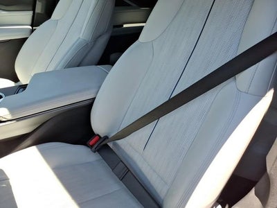 2024 Cadillac LYRIQ Luxury 1