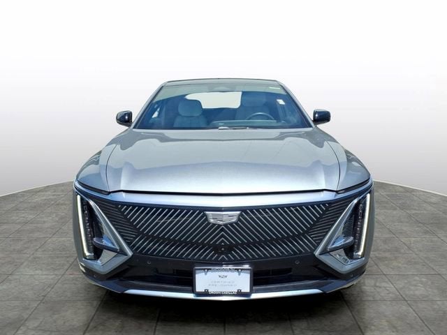 2024 Cadillac LYRIQ Luxury 1