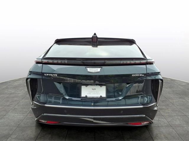 2024 Cadillac LYRIQ Luxury 1