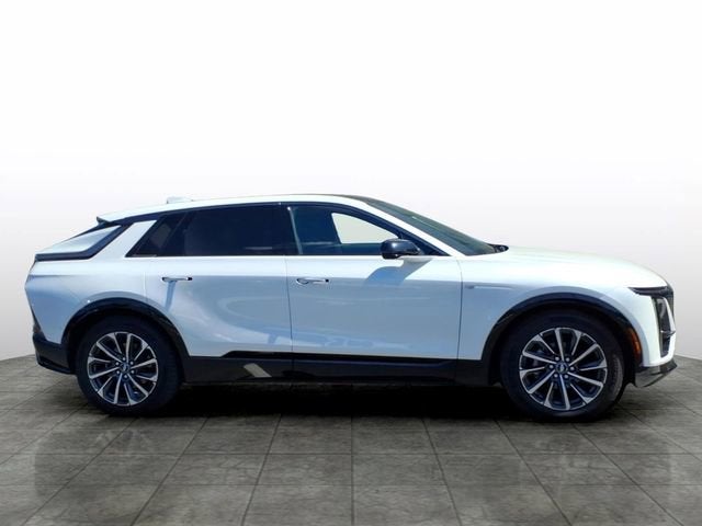 2024 Cadillac LYRIQ Sport 1