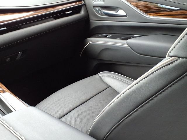 2024 Cadillac Escalade ESV Premium Luxury