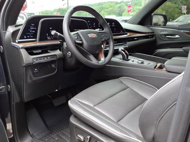 2024 Cadillac Escalade ESV Premium Luxury
