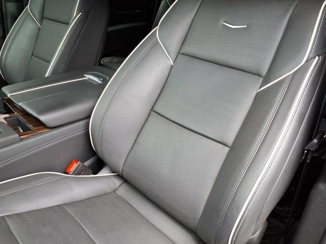 2024 Cadillac Escalade ESV Premium Luxury