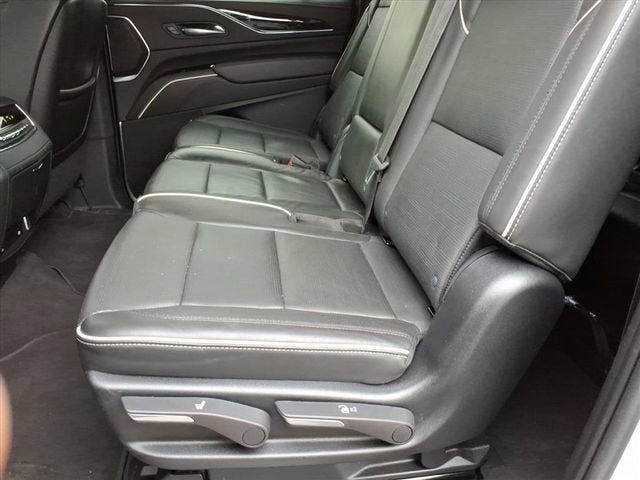 2023 Cadillac Escalade ESV Sport