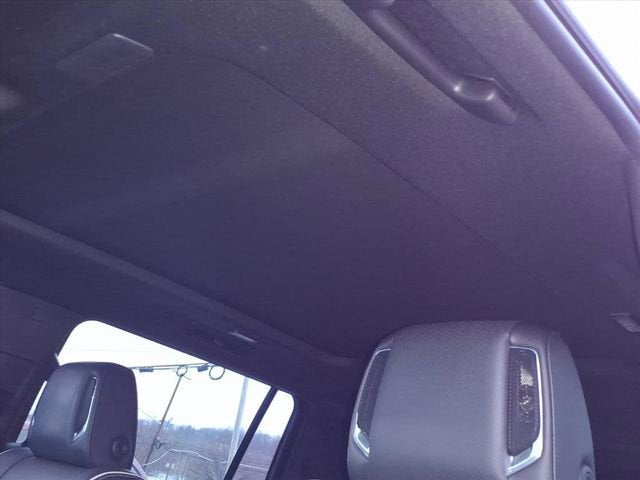 2023 Cadillac Escalade ESV Sport