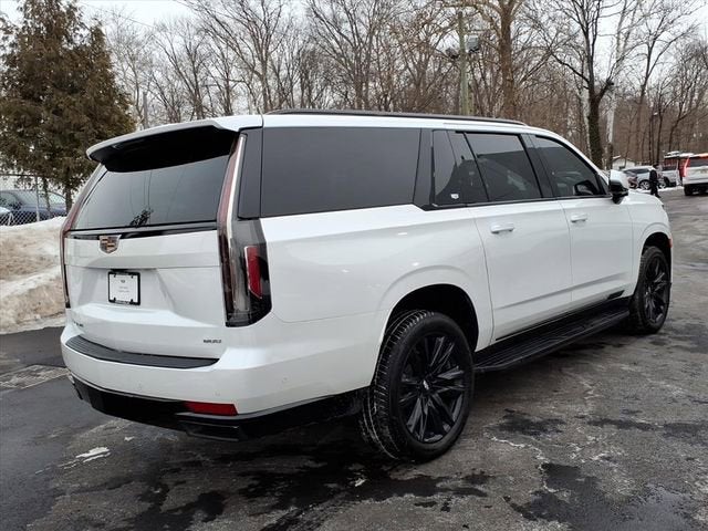2023 Cadillac Escalade ESV Sport