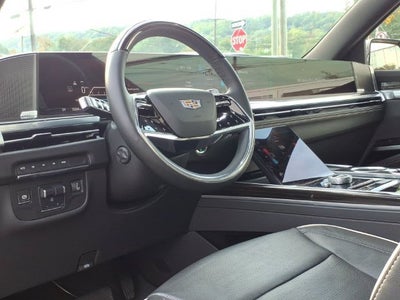 2025 Cadillac Escalade Premium Luxury