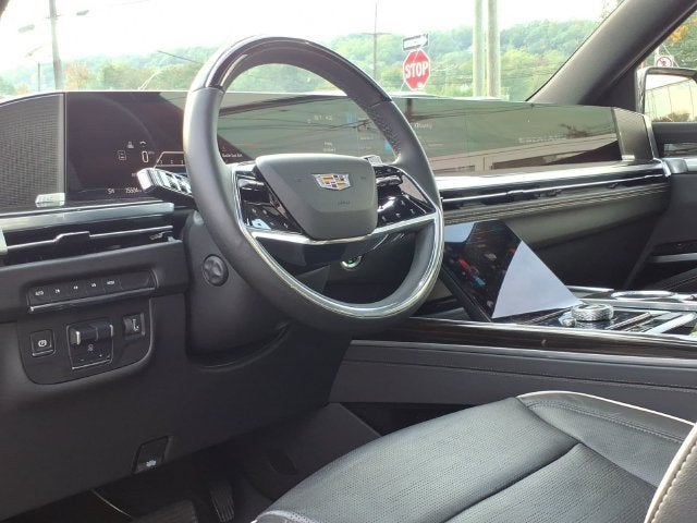 2025 Cadillac Escalade Premium Luxury