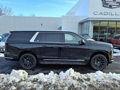 2025 Cadillac Escalade ESV Premium Luxury