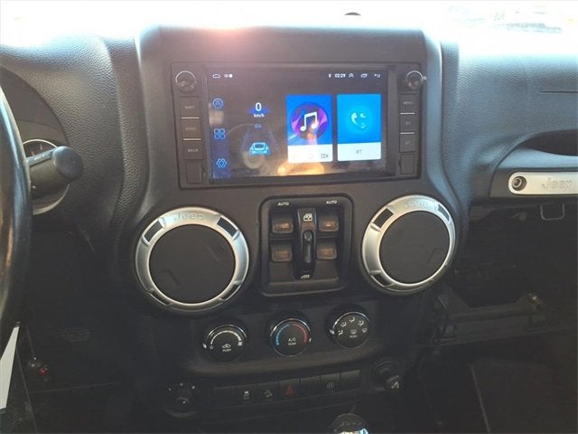 2011 Jeep Wrangler Unlimited Sahara