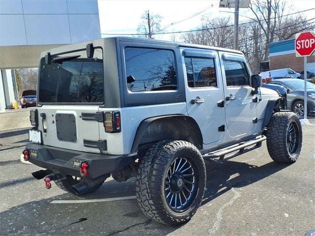 2011 Jeep Wrangler Unlimited Sahara