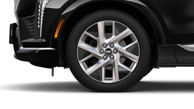 2025 Cadillac OPTIQ Luxury 1