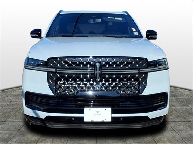 2025 Lincoln Navigator Black Label
