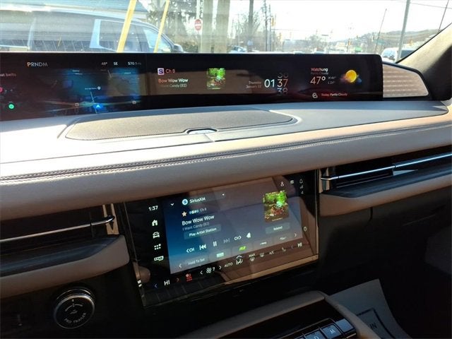 2025 Lincoln Navigator Black Label