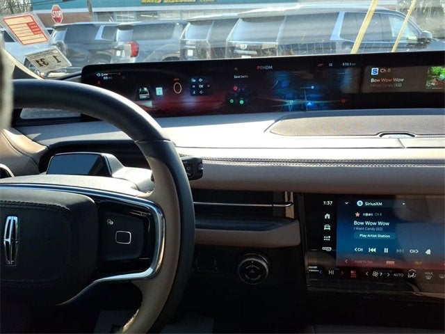 2025 Lincoln Navigator Black Label