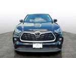 2020 Toyota Highlander LE