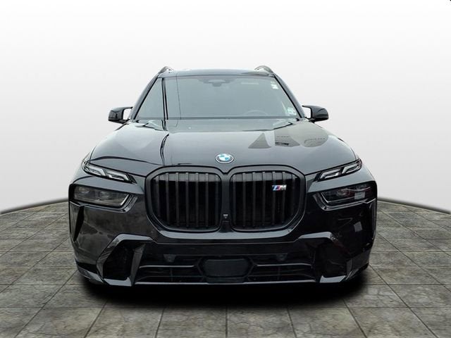 2024 BMW X7 M60i