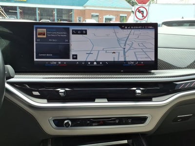 2024 BMW X7 M60i