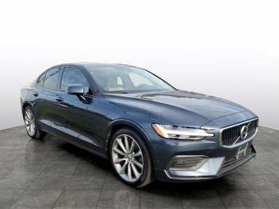 2020 Volvo S60 Momentum