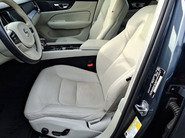 2020 Volvo S60 Momentum