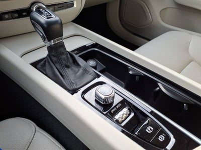 2020 Volvo S60 Momentum