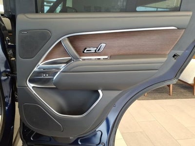 2023 Land Rover Range Rover SE