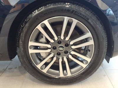 2023 Land Rover Range Rover SE