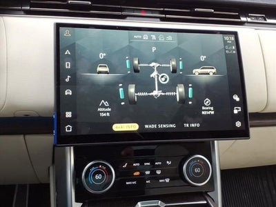 2023 Land Rover Range Rover SE