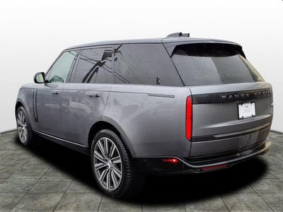 2023 Land Rover Range Rover SE