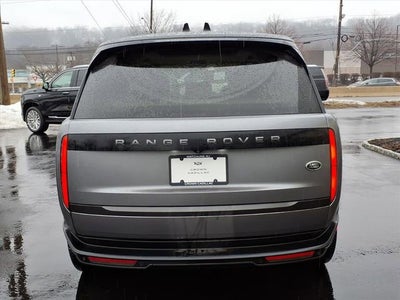 2023 Land Rover Range Rover SE